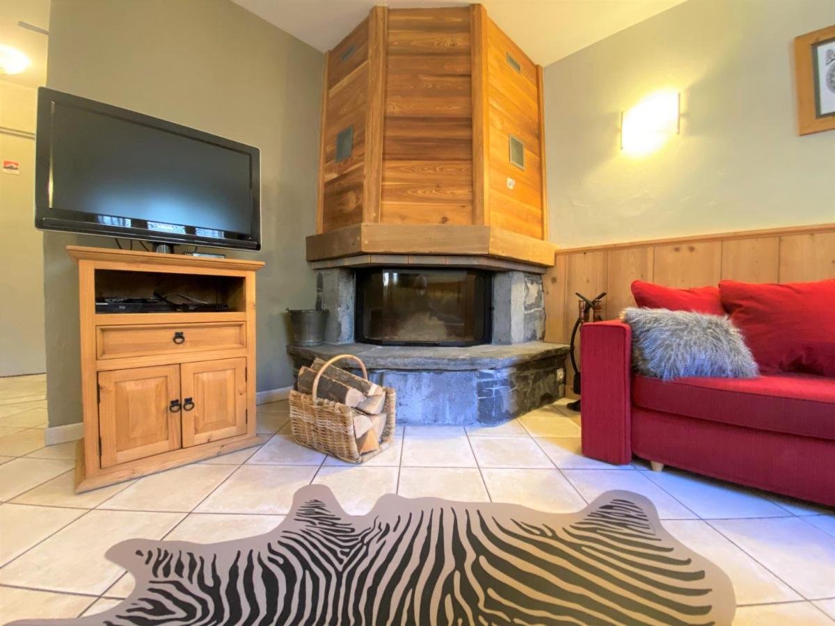 Chalet In Morzine Sleeping 12 With Sauna Exterior photo